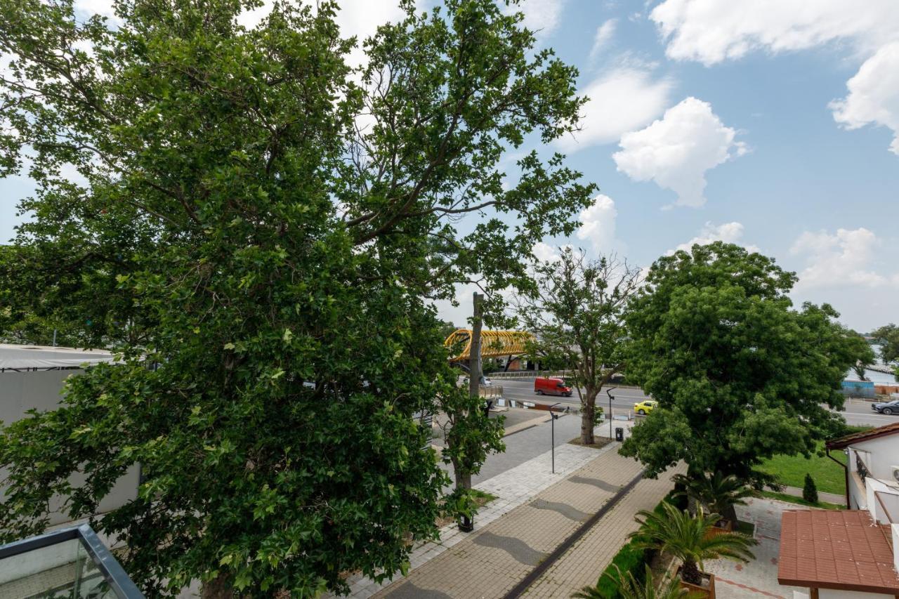 Onal Boutique Hotelier Mamaia Bagian luar foto