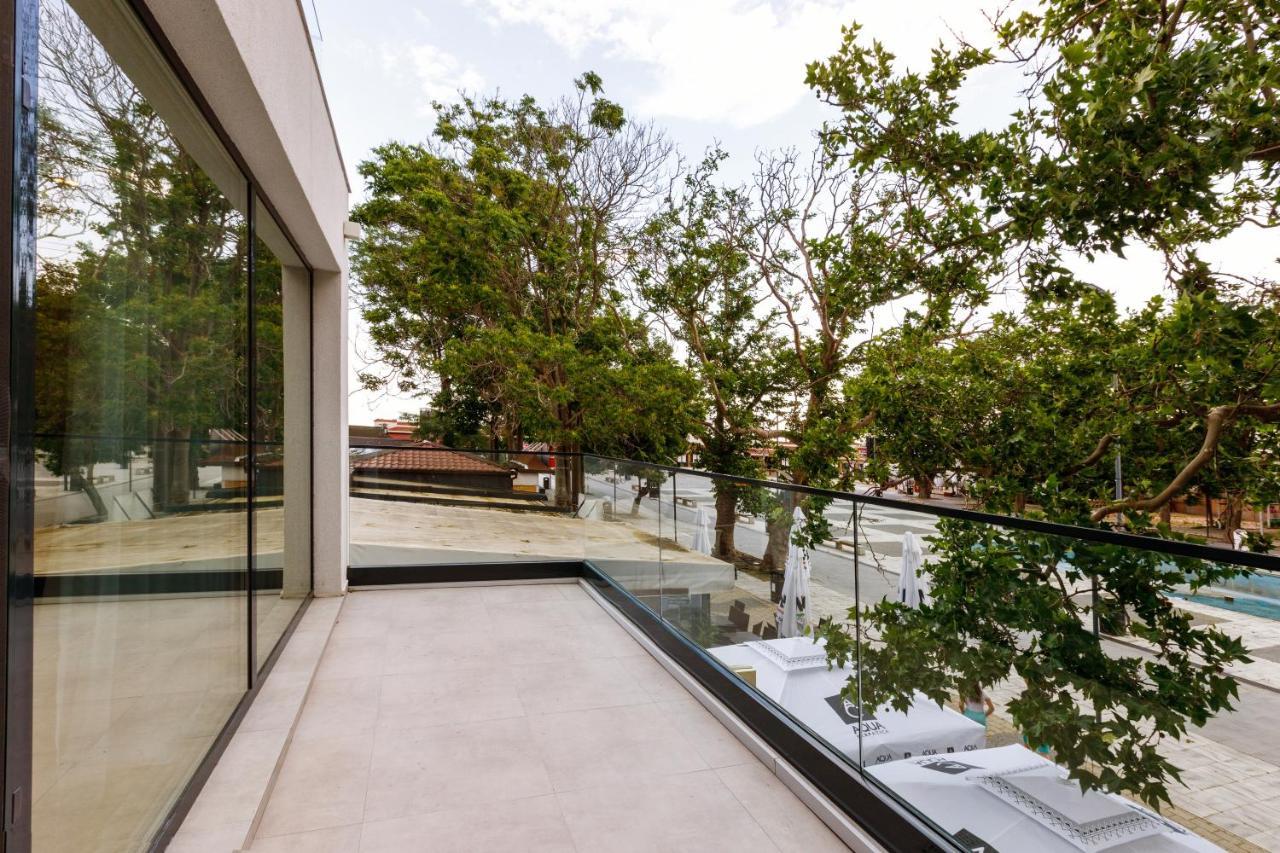 Onal Boutique Hotelier Mamaia Bagian luar foto