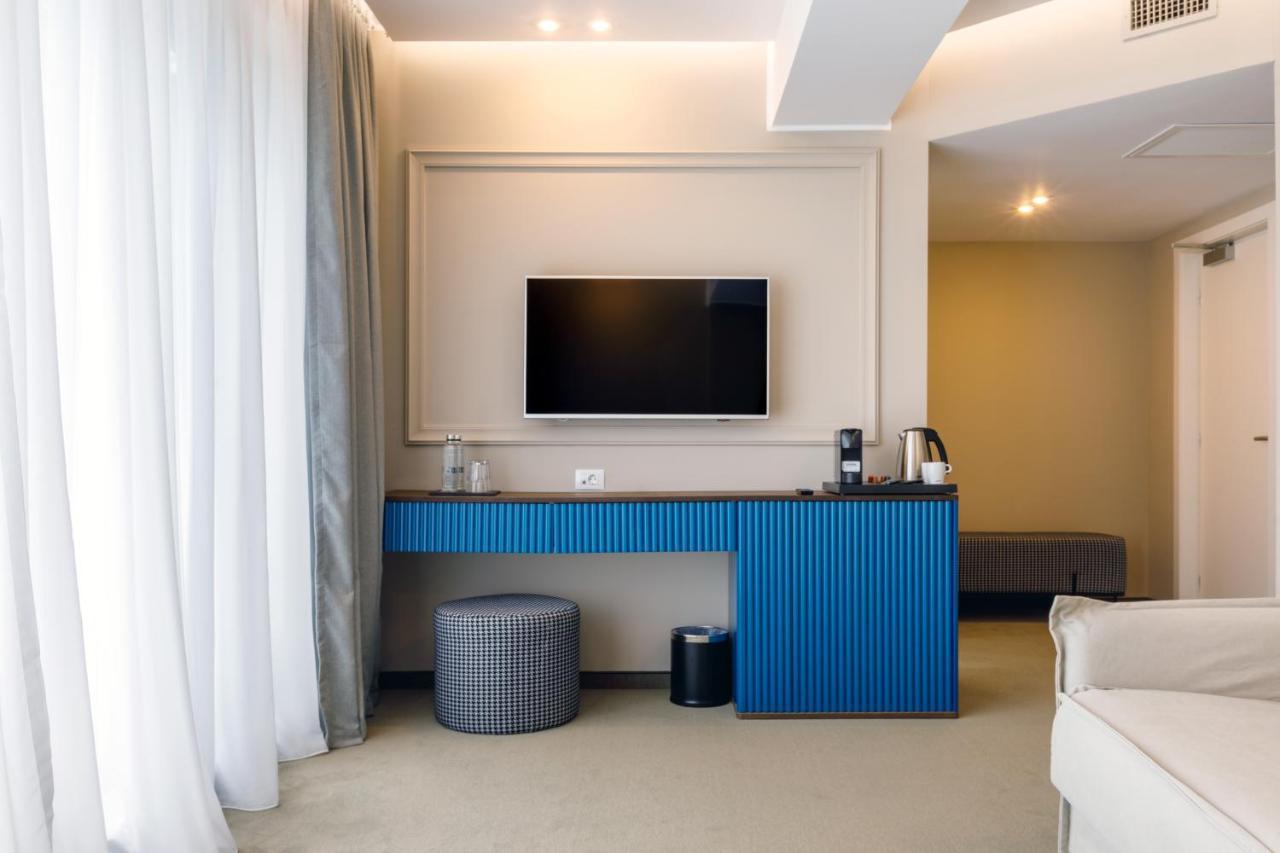 Onal Boutique Hotelier Mamaia Bagian luar foto